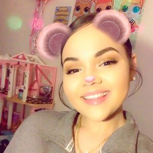 Meet your Posher, Ariel